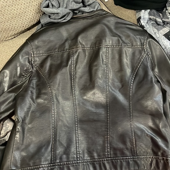 Levi’s jacket - Picture 4 of 4